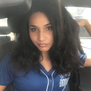 Meet your Posher, Denisha